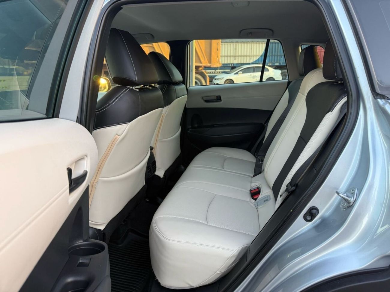 تويوتا كورولا كروس 2022 TOYOTA COROLLA CROSS | 2.0L PETROL | FULL OPTION | UAE PASS