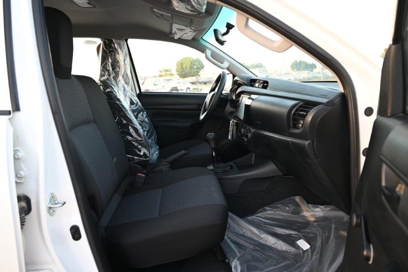 تويوتا هيلوكس 2023 TOYOTA HILUX DOUBLE CAB PICKUP DLX-E 2.4L DIESEL 4WD 5 SEATER MT