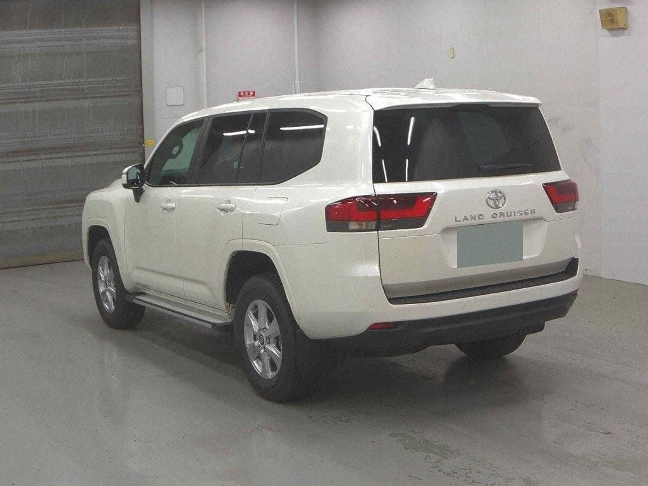 Toyota Land Cruiser GX 5-Seats 3.5L PETROL 4X4