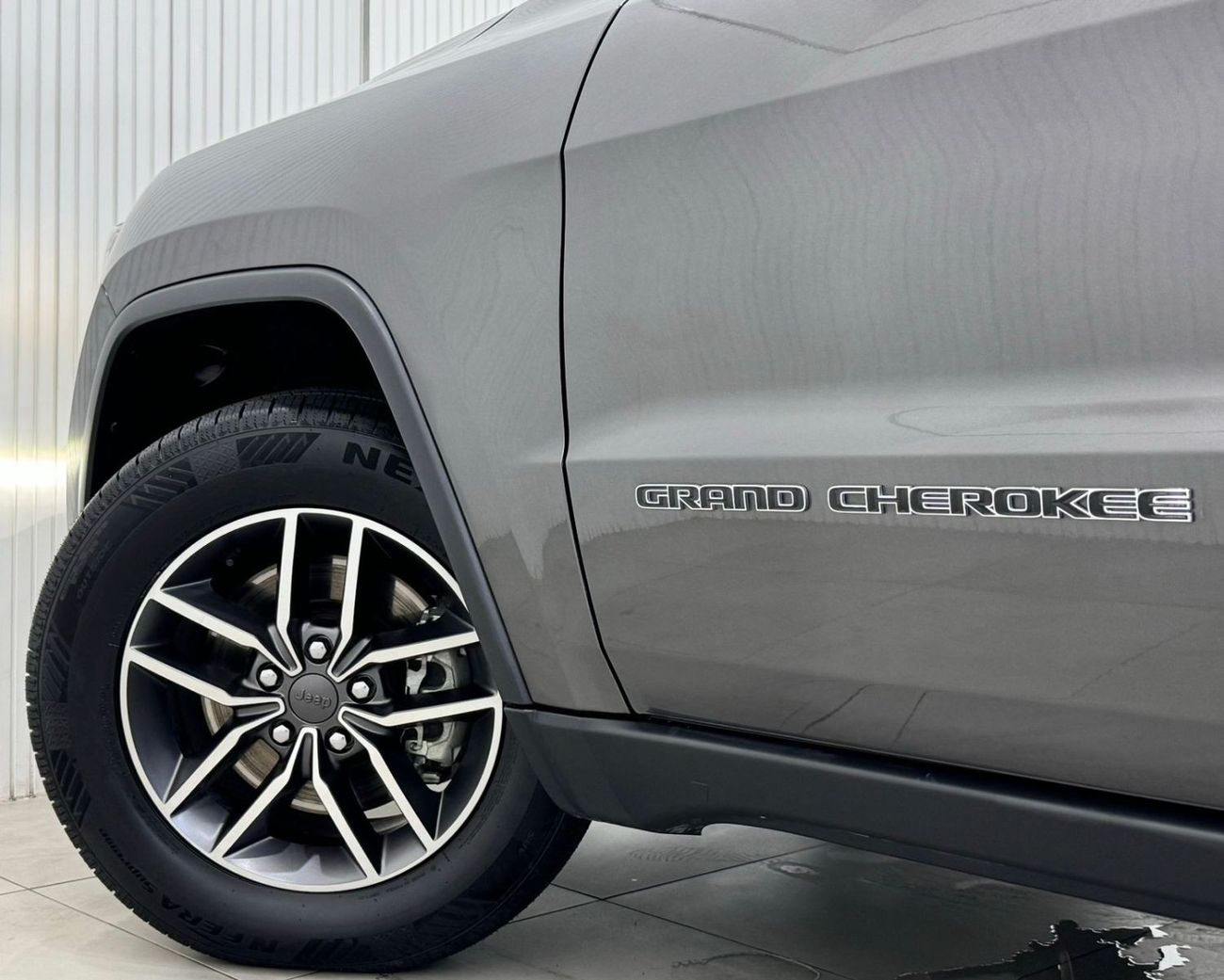 جيب جراند شيروكي 2021 Jeep Grand Cherokee Limited, 2027 Jeep Warranty, 2025 Jeep Service Pack, Full Options, GCC