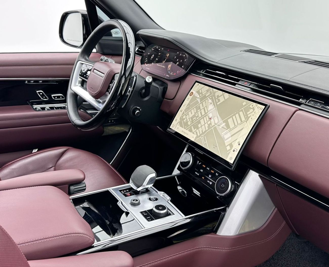 لاند روفر رينج روفر 2023 Range Rover Autobiography P530, 2028 Land Rover Warranty, Land Rover Full Service History, GCC