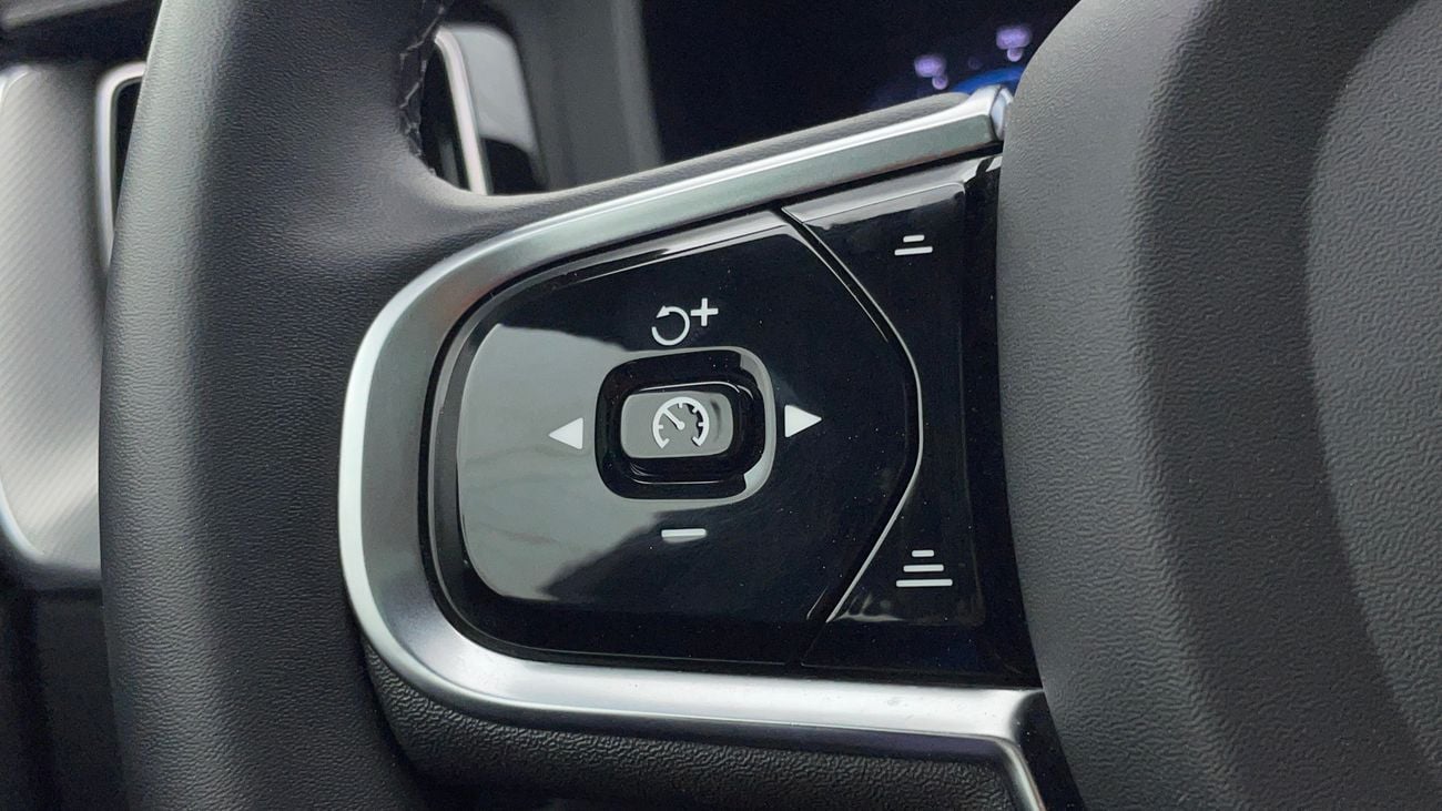 Volvo XC60 B5 ULTIMATE DARK AWD 2 | Zero Down Payment | Home Test Drive