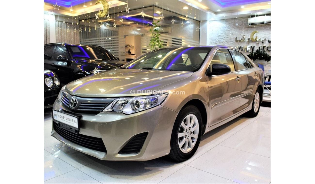 تويوتا كامري S 2013 Model!! in Gold Color! GCC Specs