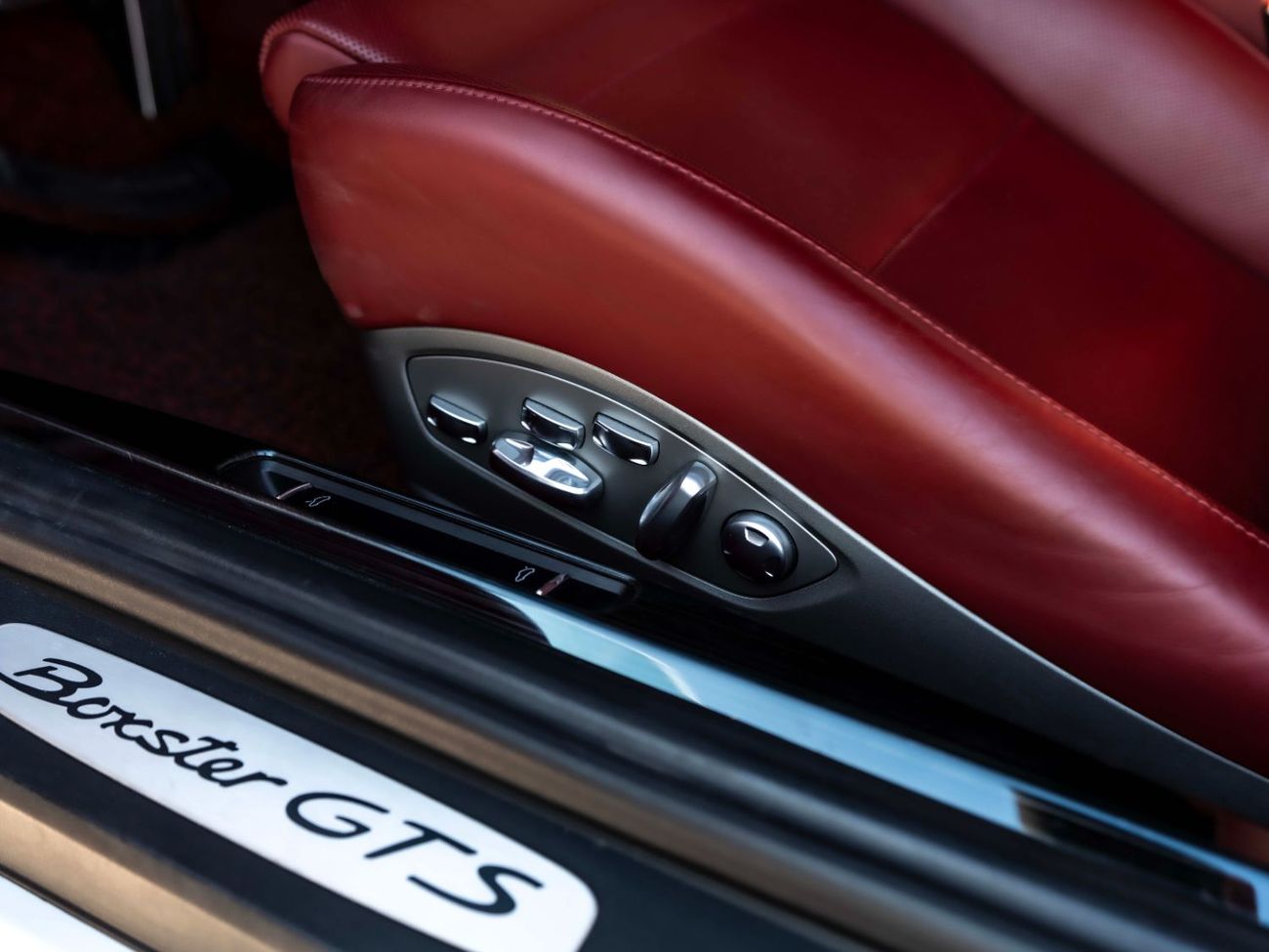 Porsche 718 Boxster GTS 2.5L