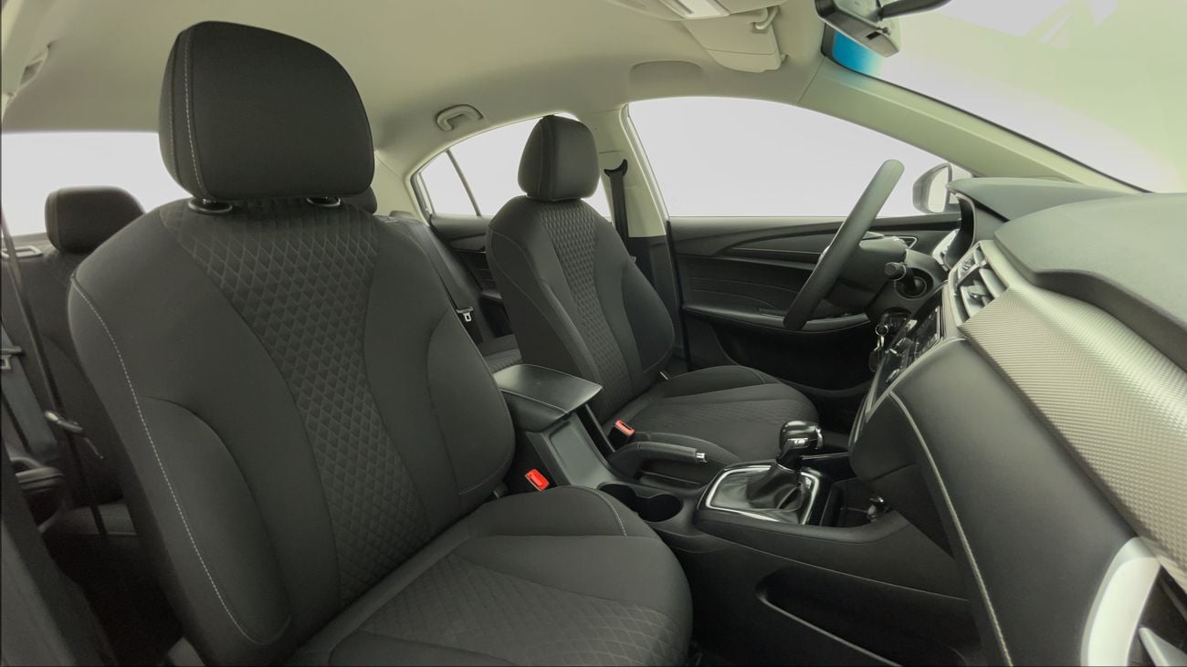 أم جي 5 STD 1.5 | بدون دفعة مقدمة | اختبار القيادة في المنزل