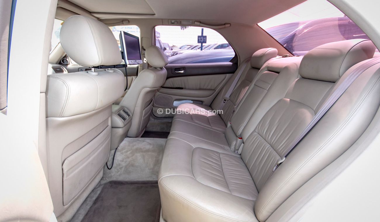 Lexus LS 400