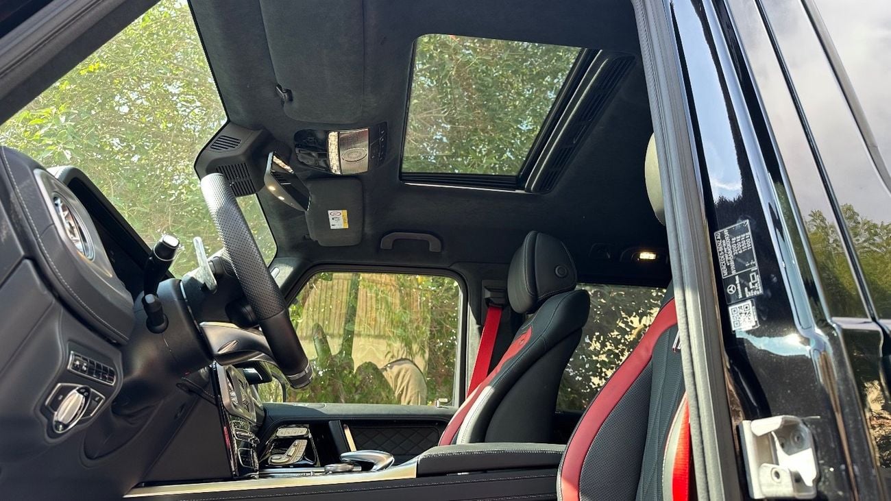 Mercedes-Benz G 63 AMG 4MATIC SUV | Carbon fiber interior | Accident free