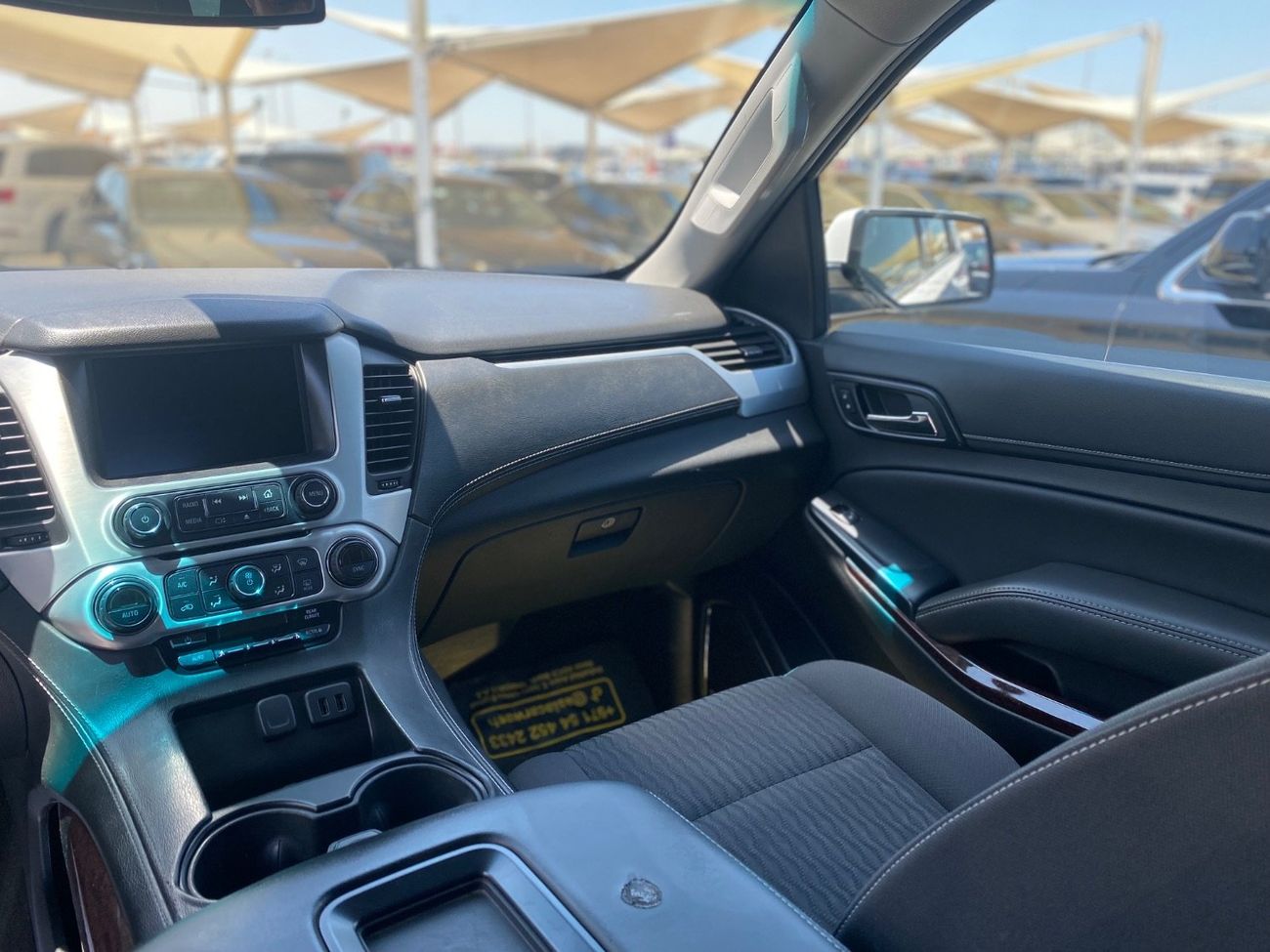 جي أم سي يوكون SLE 5.3L 4WD (8 Seater)