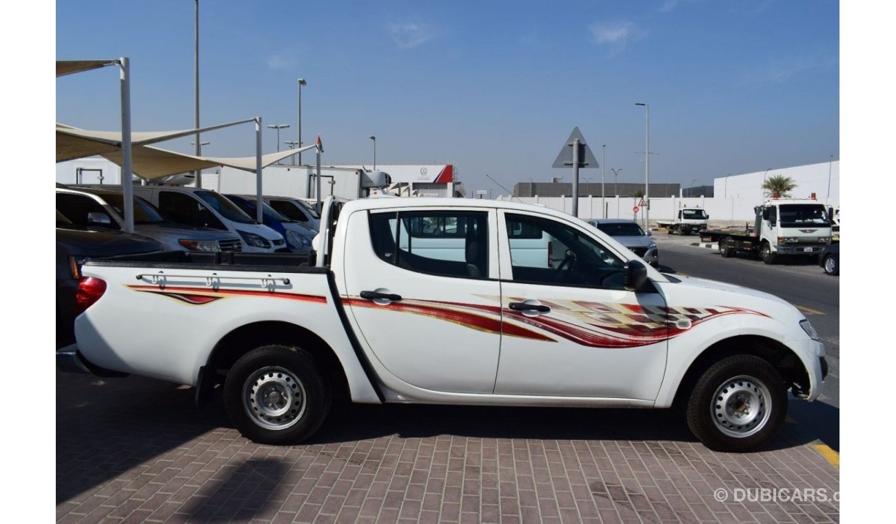 Mitsubishi L200 Std Mitsubishi L200 D/c Pick up 4x2 Diesel, Model:2012. Excellent condition