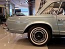Mercedes Benz SL 280 Pagoda (W113) - Japanese Specs