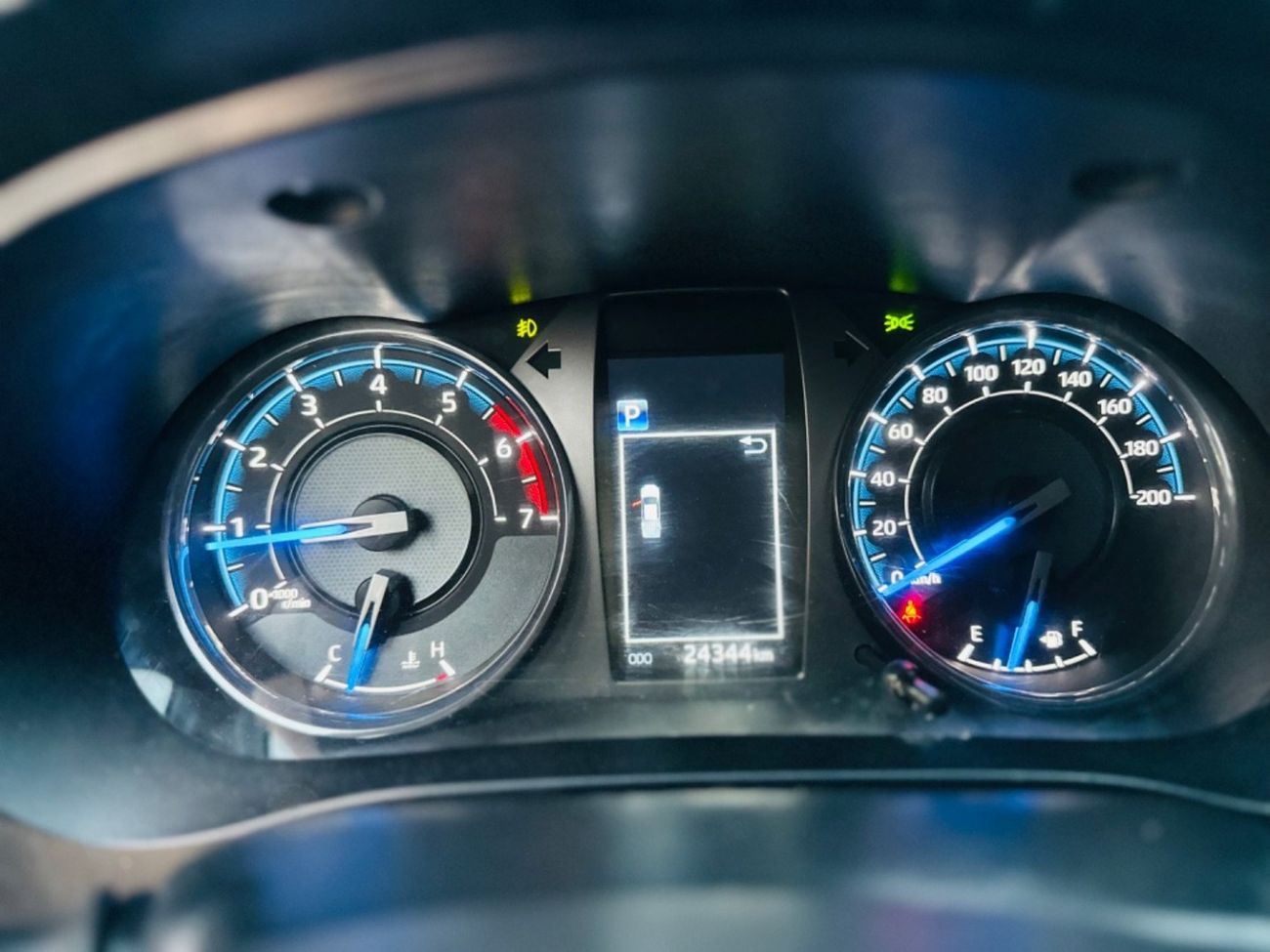 Toyota Hilux Toyota Hilux Adventure V6 LHD 4.0L Full Option