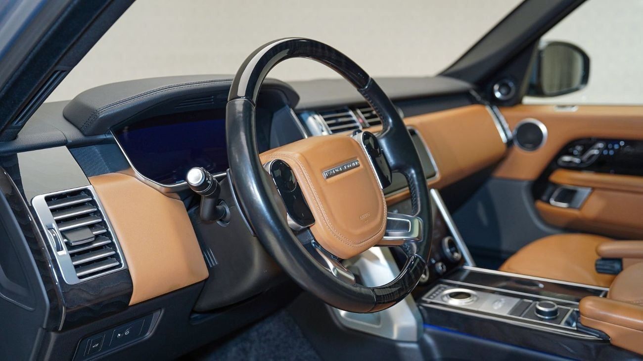 لاند روفر رينج روفر Vogue SE 5.0L | AED 3,887 PM | 2 Years Warranty | GCC