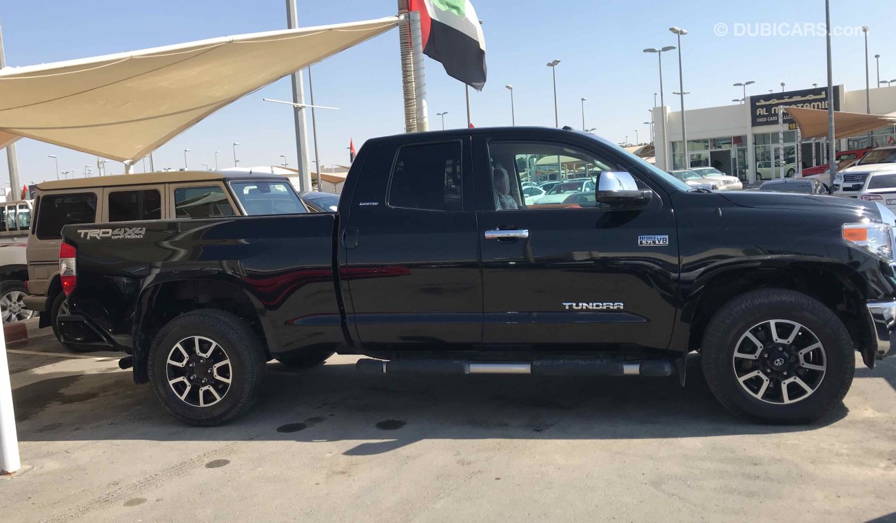 Toyota Tundra