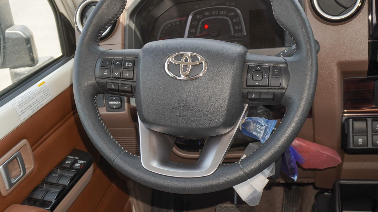 تويوتا لاند كروزر 70 4.0L V6