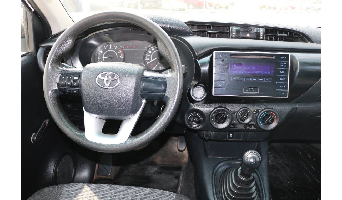 Toyota Hilux 4x4 DUAL CABIN PICKUP WITH GCC SPECS