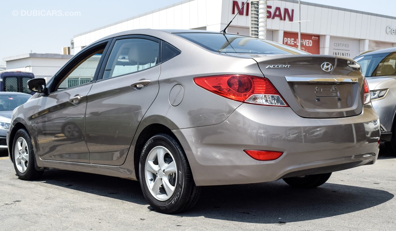 Hyundai Accent