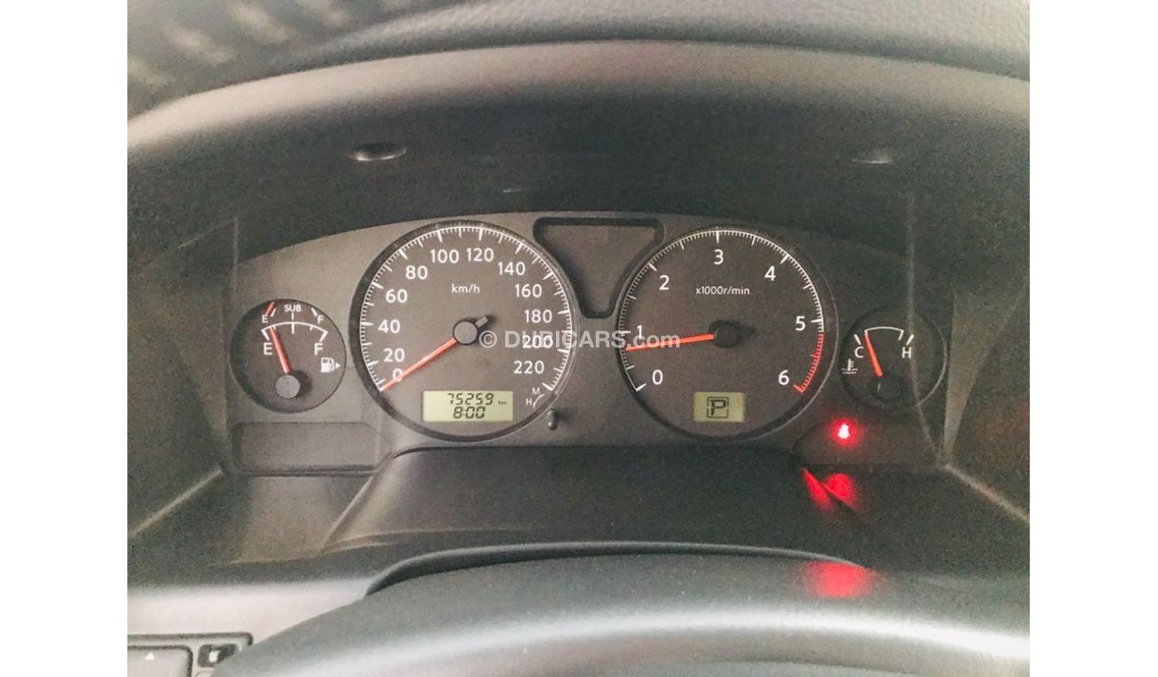 نيسان باترول سوبر سفاري سياره نظيفه جدا بحاله ممتازه تشييكات وكاله