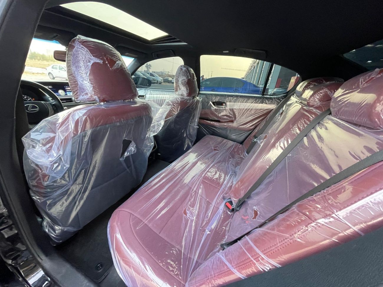 لكزس GS 350 F-Sport 3.5L REAR WHEEL DRIVE / BIG AND COMFORT SEATS / 8 SPEEDS / IN PERFECT CONDITION