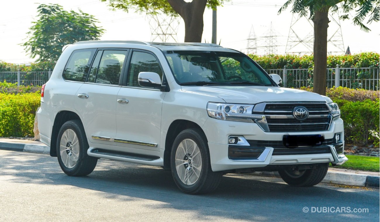 Toyota Land Cruiser 2021YM 5.7L VXR GTS 5.7L Luxury with Radar and Hydraulic Suspension,Black Available - ألوان مختلفة