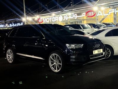 أودي Q7 45 TFSI quattro S-Line 3.0L