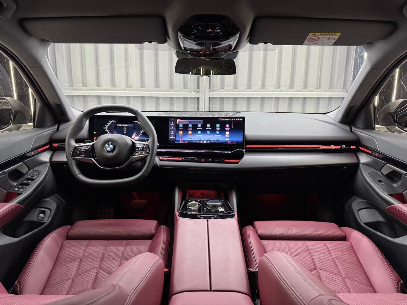 BMW 520i PURE BMW 5 Series 520 2025 | Full PPF | GCC | Low Mileage | AGMC Warranty 2030 | AGMC Service 2030