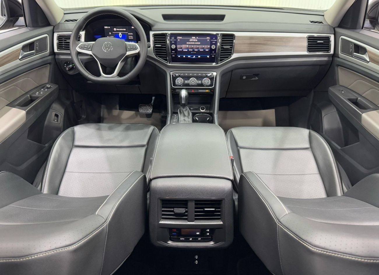 فولكس واجن تيرامونت Comfortline 3.6L 2023 Volkswagen Teramont Comfortline V6, 2025 Warranty + Service Pack, 7 Seater, GC