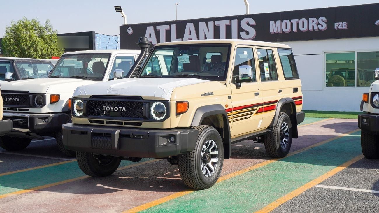 Toyota Land Cruiser 70 LX 2.8L Diesel A/T