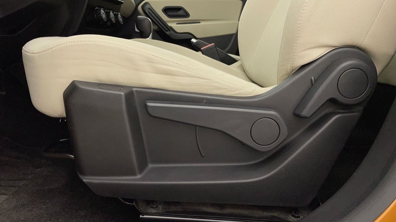 Renault Duster PE 1.6 | Zero Down Payment | Home Test Drive