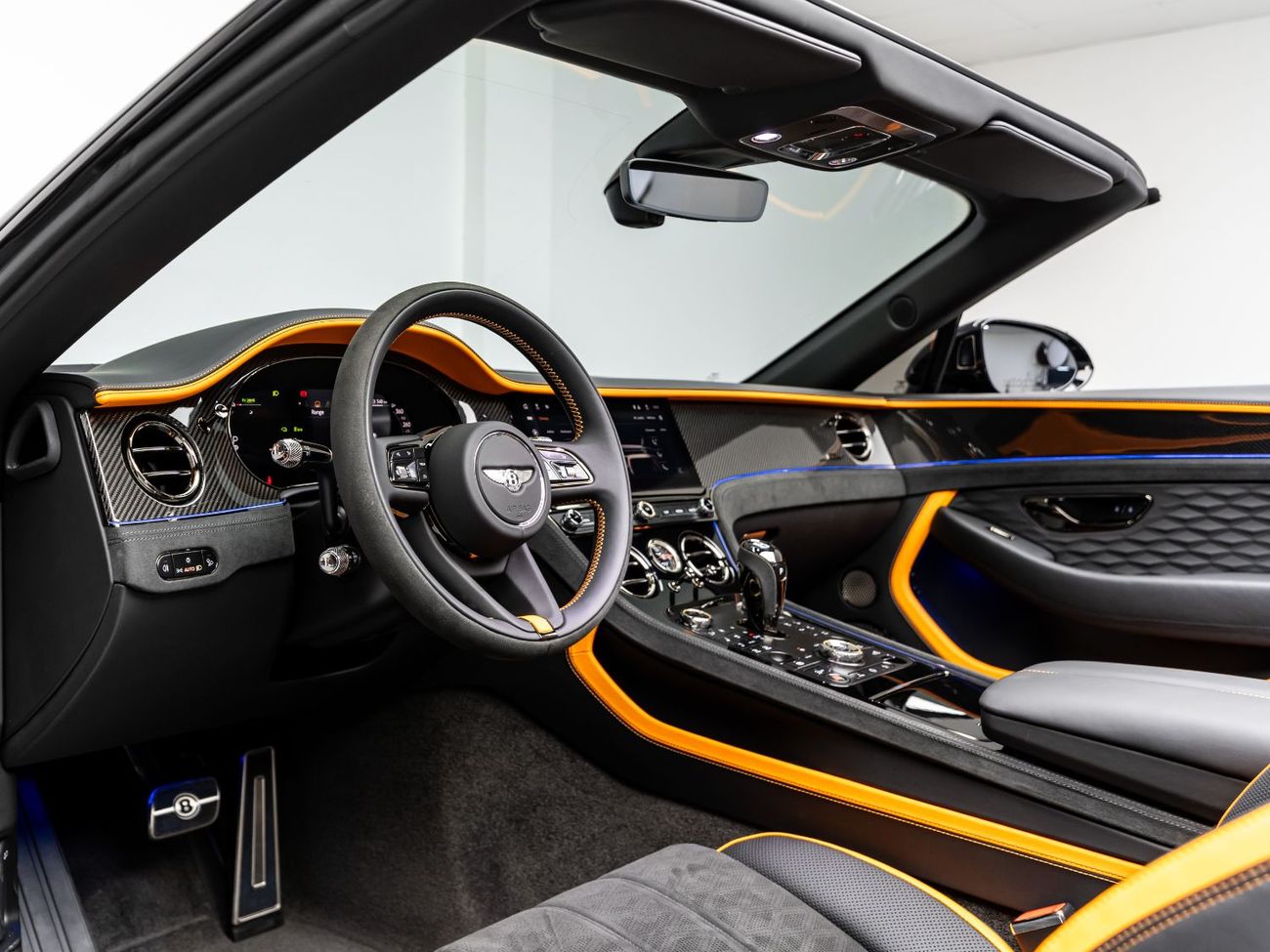 Bentley Continental GTC Speed 4.0T (Hybrid) 2025 Bentley Continental GTC First Edition, 2029 Bentley Warranty + Service Cont