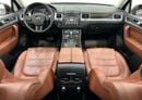Volkswagen Touareg 2016 Volkswagen Touareg, Service History, Excellent Condition, GCC