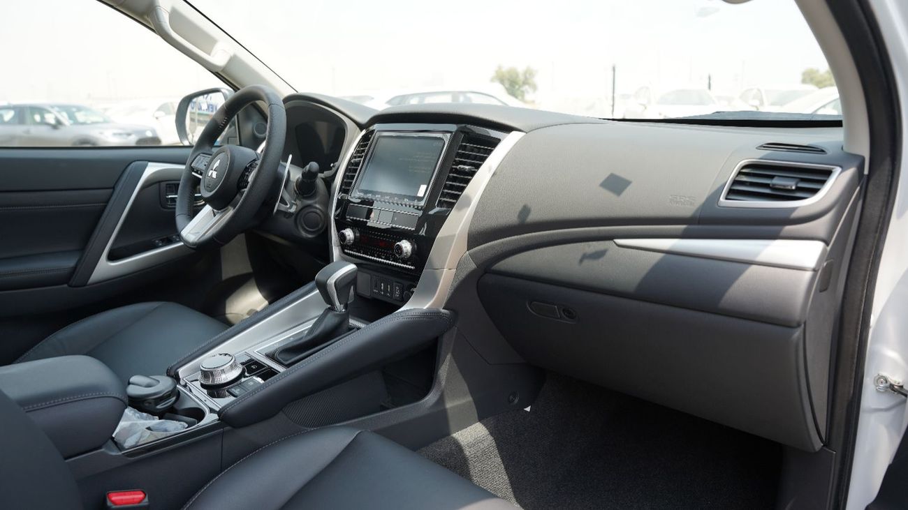 Mitsubishi Montero Sport GLS Brand New – 3.0L Petrol 4WD Automatic – H59 – GCC 2026 – Export Only