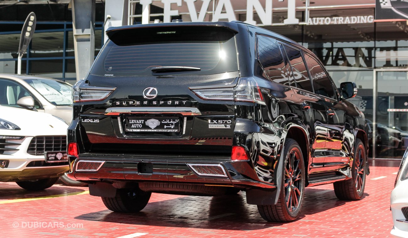 لكزس LX 570 Super Sport Black Edition