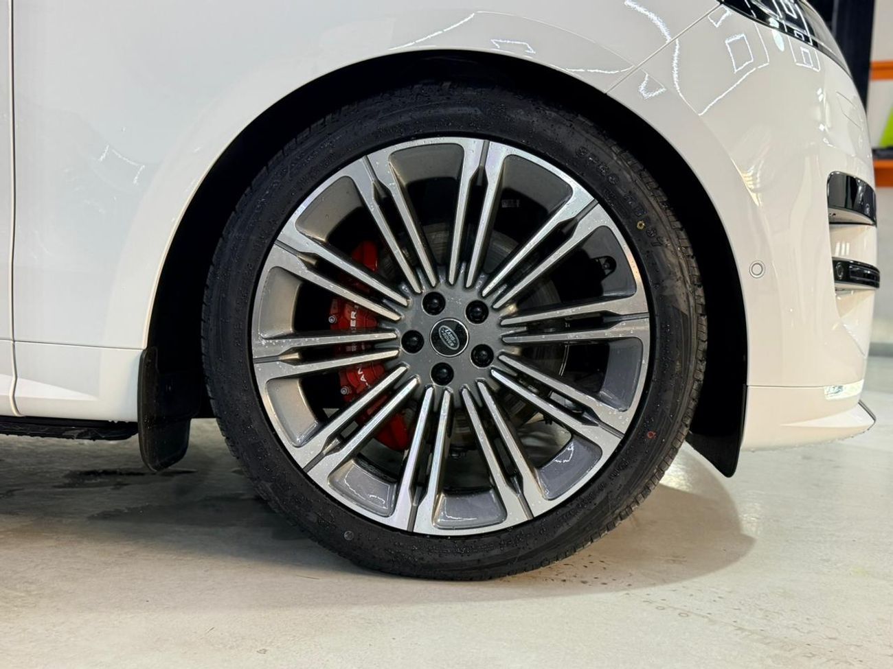 Land Rover Range Rover Sport P400 DYNAMIC SE