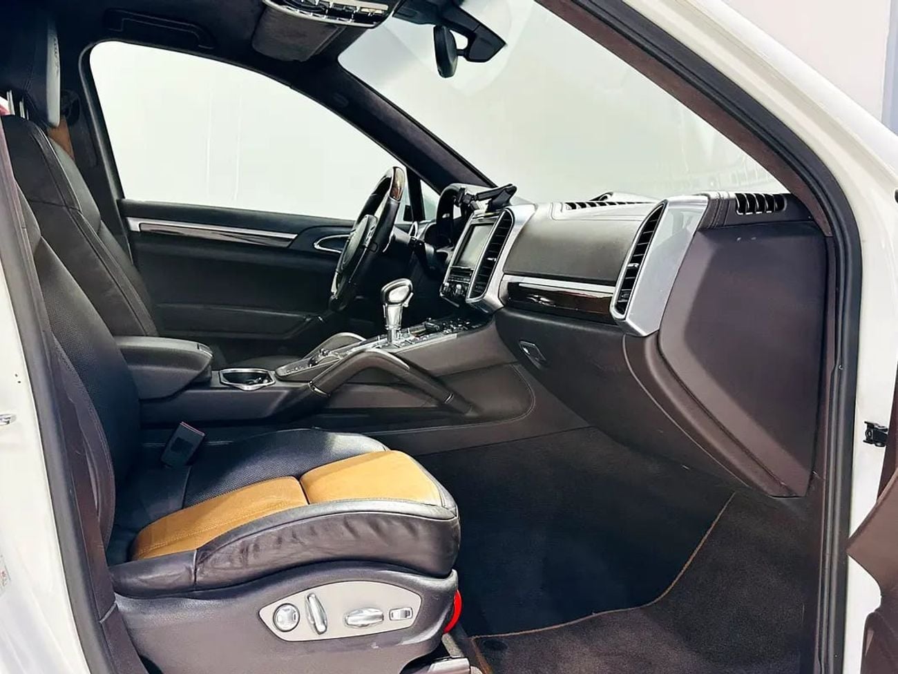 Porsche Cayenne TURBO