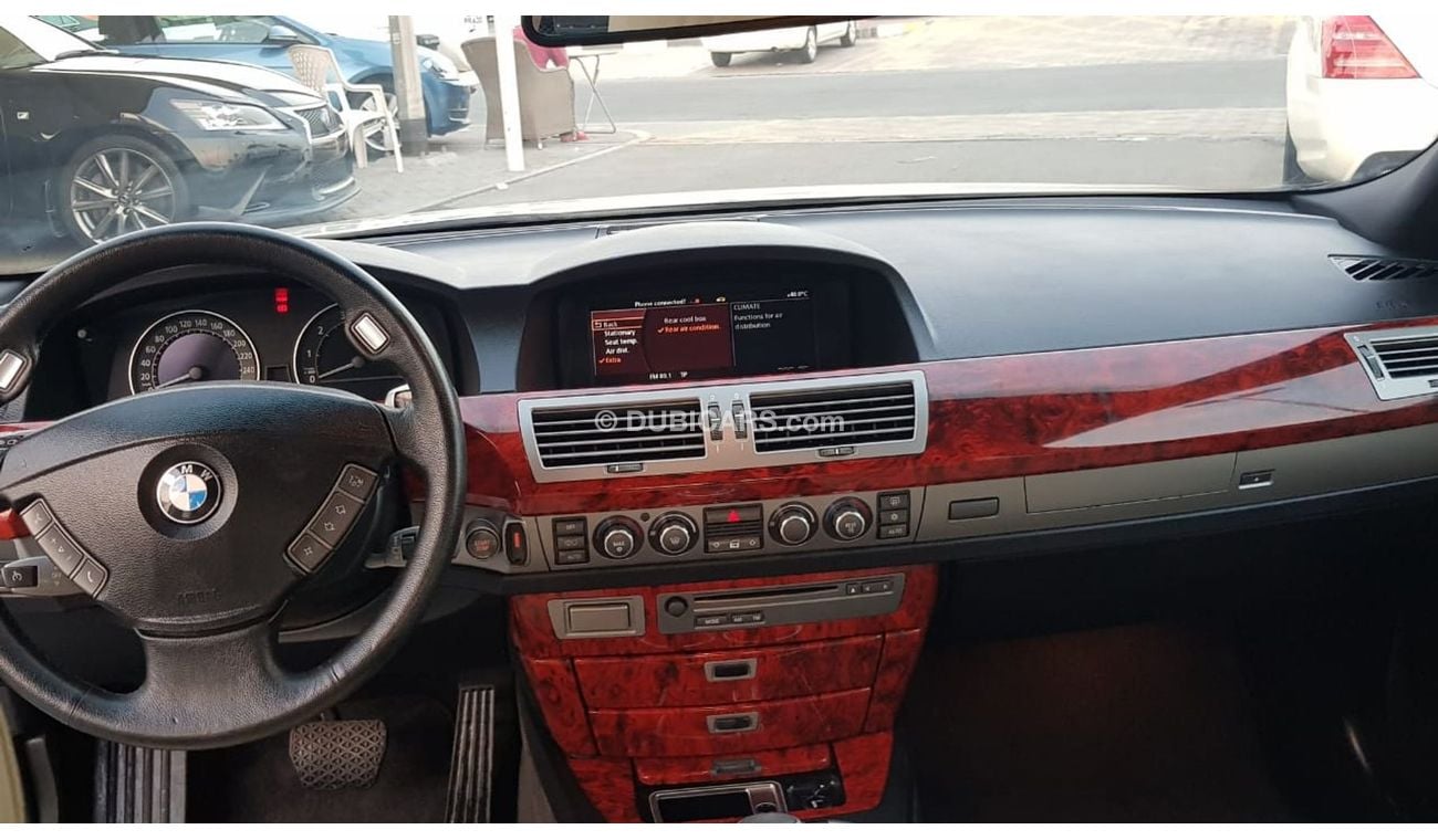 BMW 750Li BMW750 model2007 GCC one owner full option low mileage