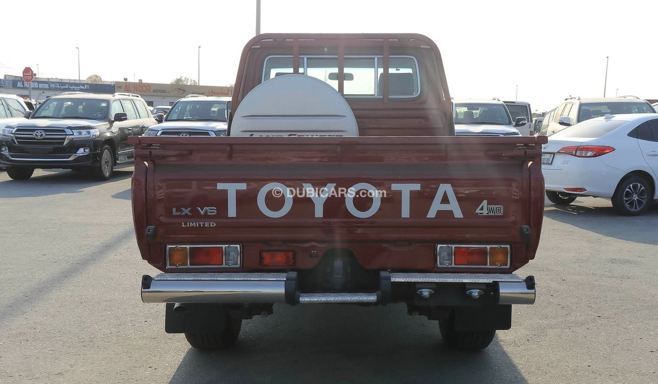 Toyota Land Cruiser Pick Up LX V6