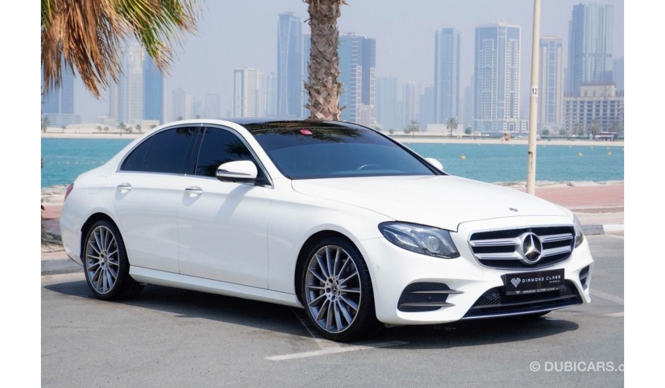 Mercedes-Benz E300 Premium Mercedes E300 AMG  Panoramic 2020 GCC Under Warranty