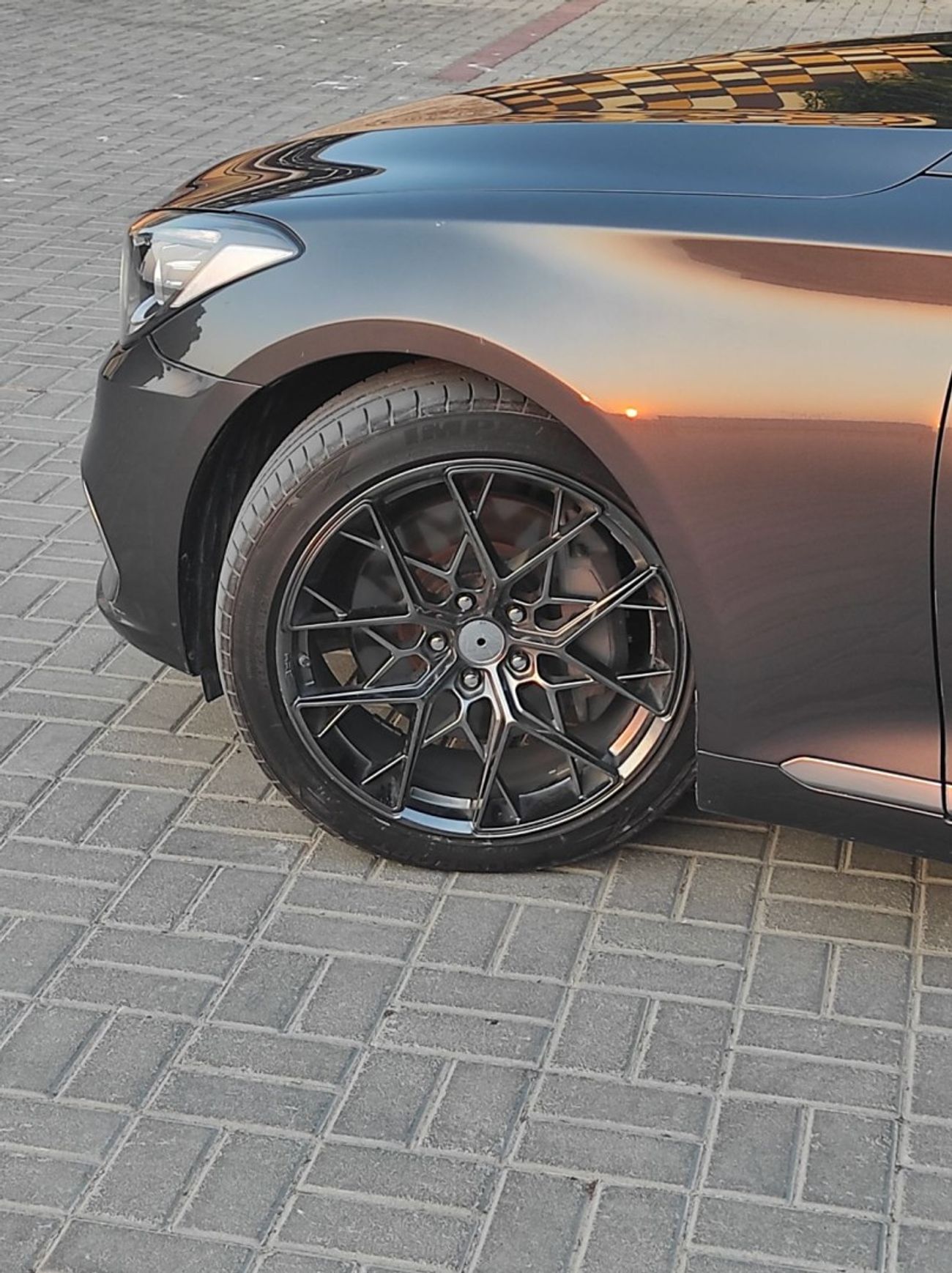 Genesis G80 Sport Royal 3.3L Genesis G80 2017 V6 3.3 full automatic