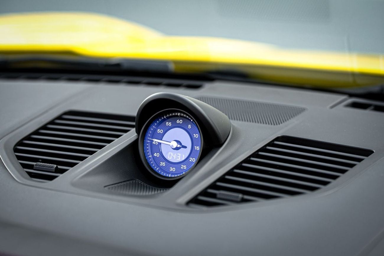 بورش 911 Carrera 4S 3.0L (380 HP) Convertible