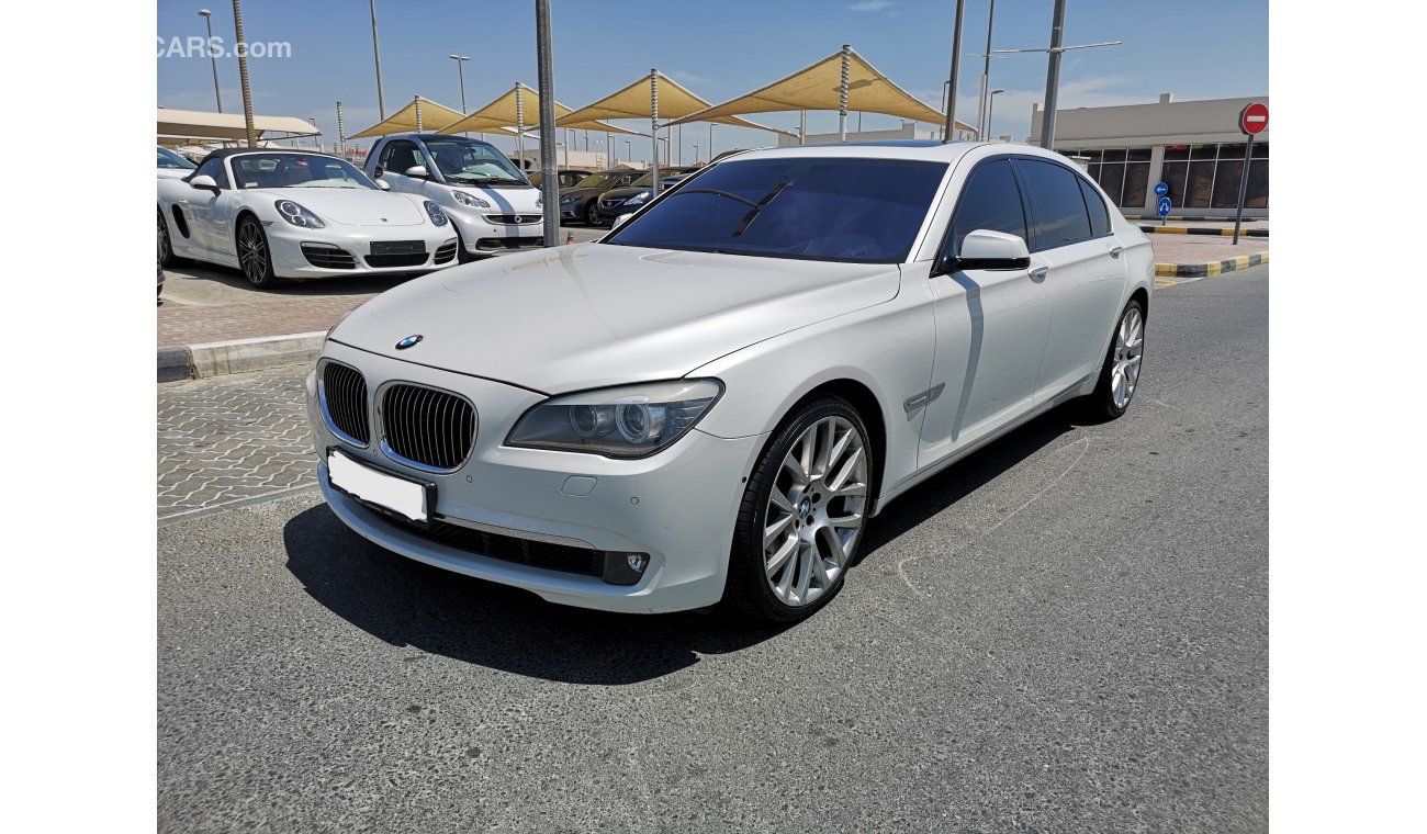 بي أم دبليو 750 بي ام دبليو 750 LI  خليجي موديل 2012 VIP بحالة ممتازة