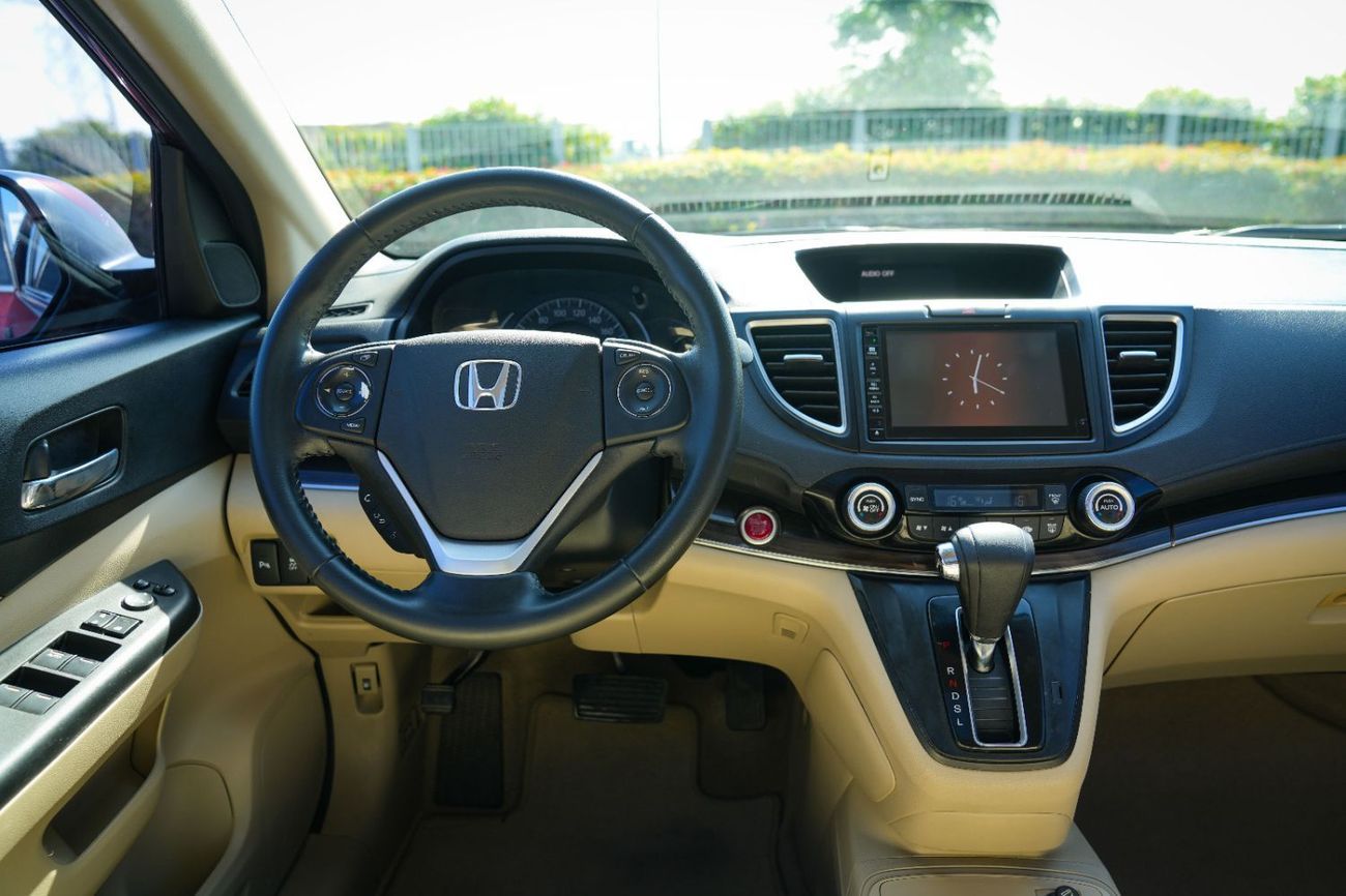 Honda CRV EX 2015 GCC SPECS!! WELL MAINTAINED!!