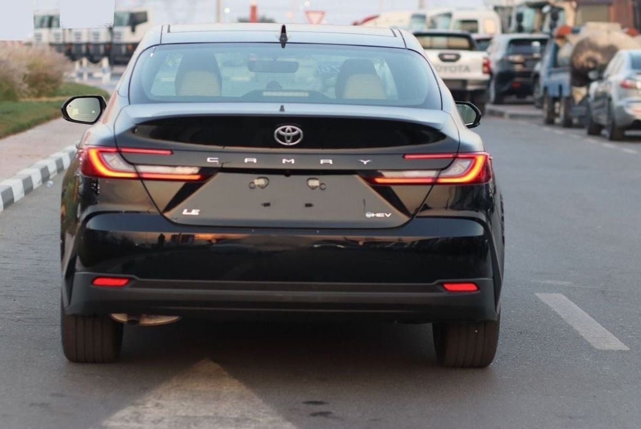 تويوتا كامري 2.5LE, KEYLESS ENTRY,PUSH START, PANORAMIC ROOF, ALLOY WHEELS, MODEL 2026