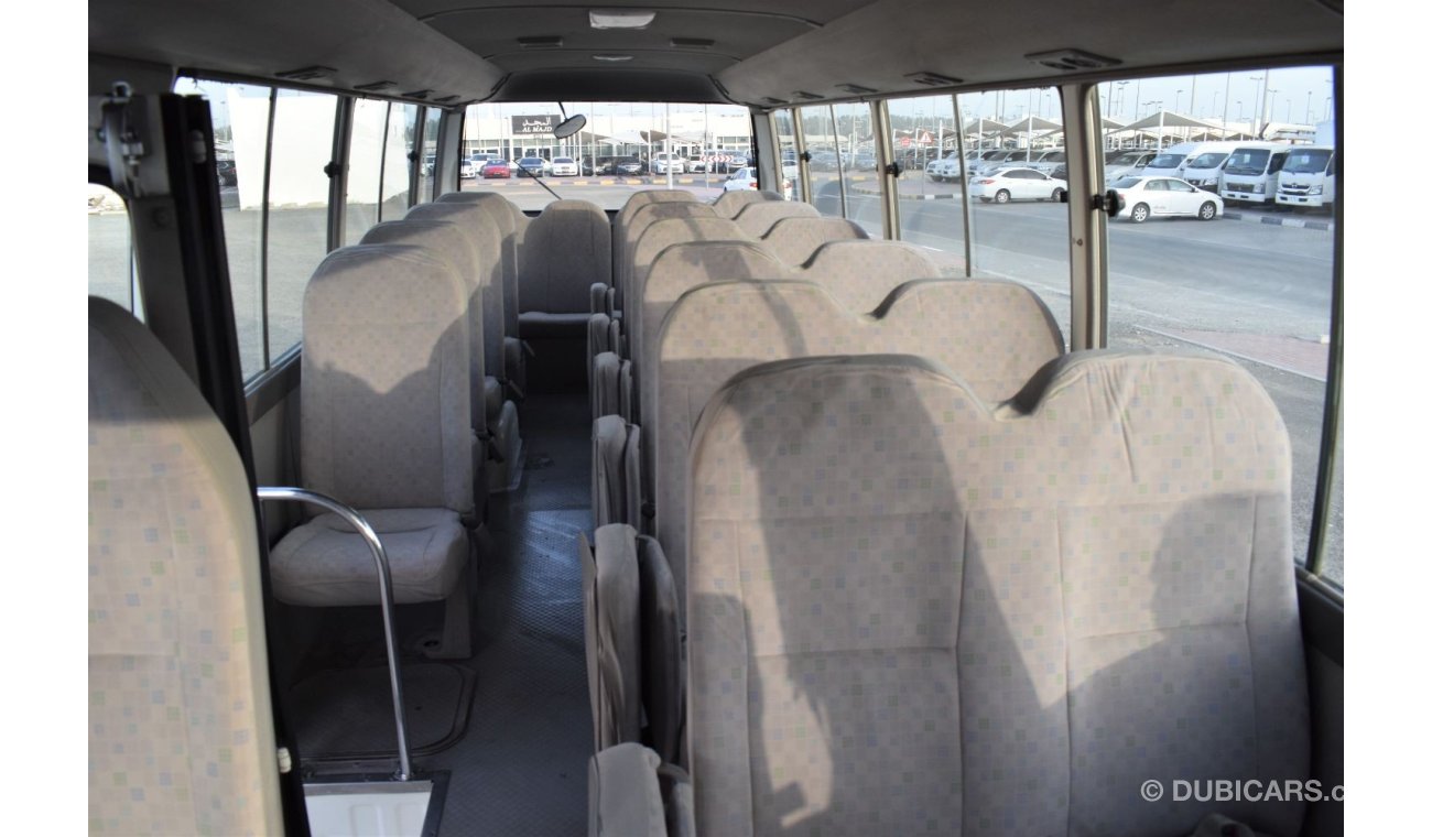 تويوتا كوستر TOYOTA COASTER 2015 (30 SEATER)