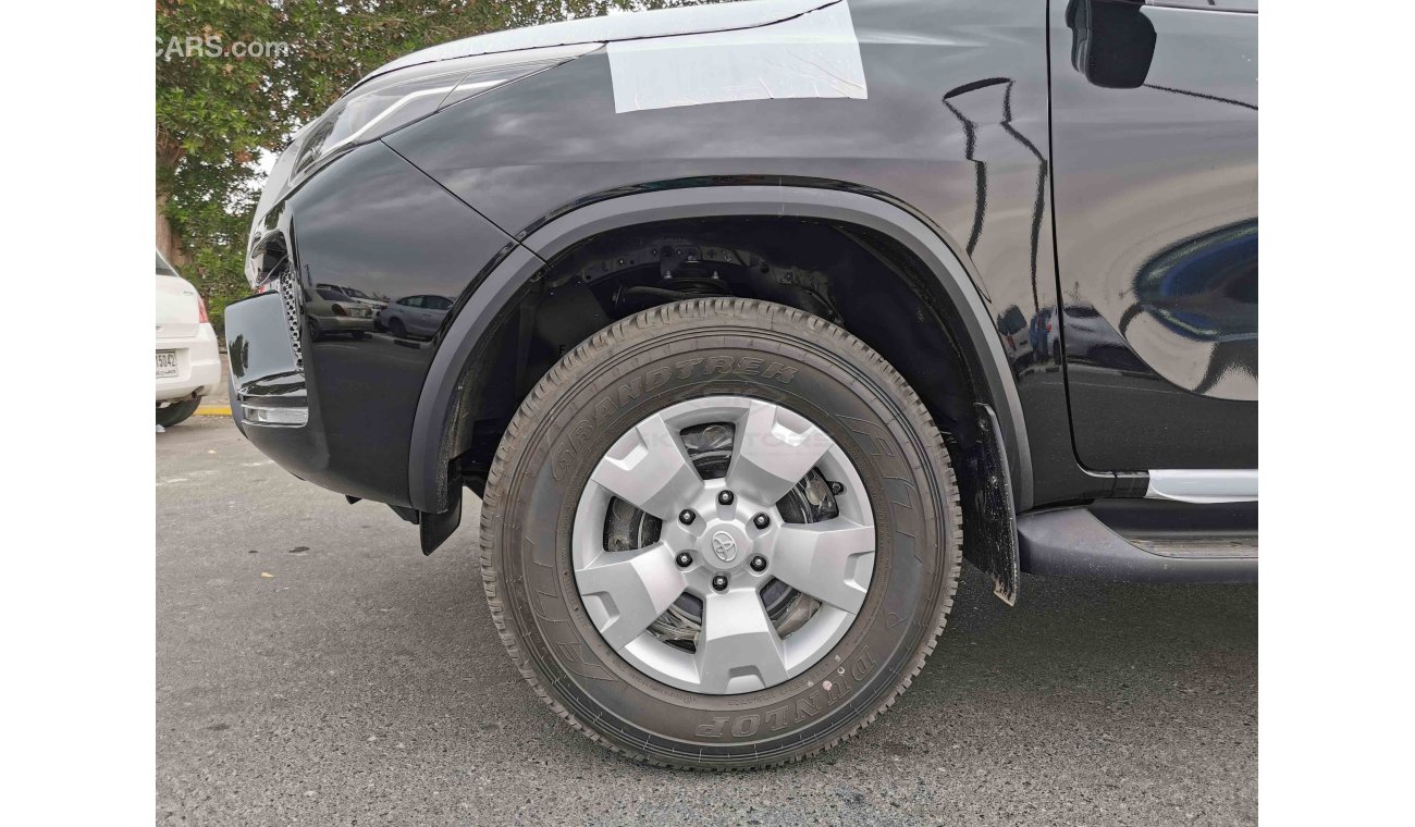 Toyota Fortuner 2.7L Petrol, 17" Tyre, Rear A/C (CODE # TFMO01)