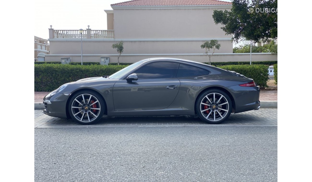 Porsche 911 Carrera 991