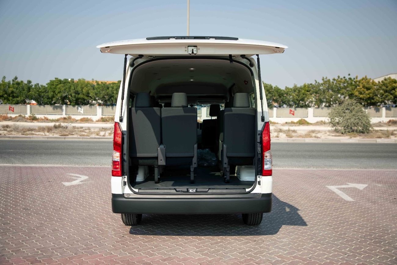 تويوتا هاياس 3.5L- White Inside Grey | Export Only