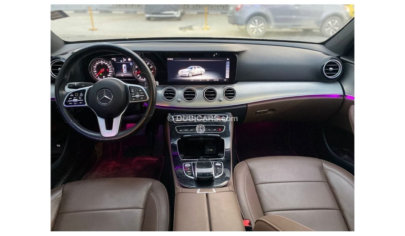 Mercedes-Benz E300 Mercedes-Benz E300 2019 Gasoline