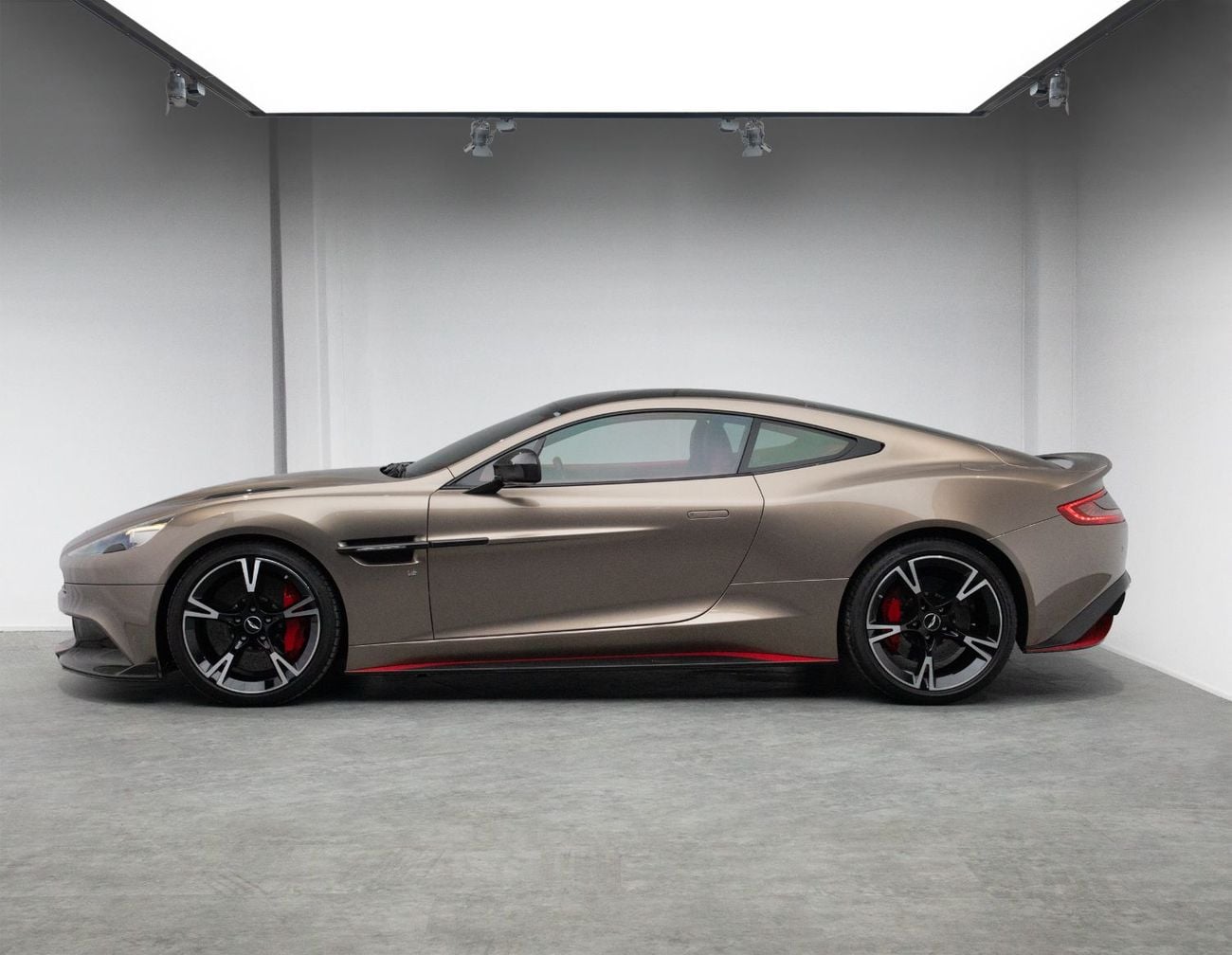 Aston Martin Vanquish