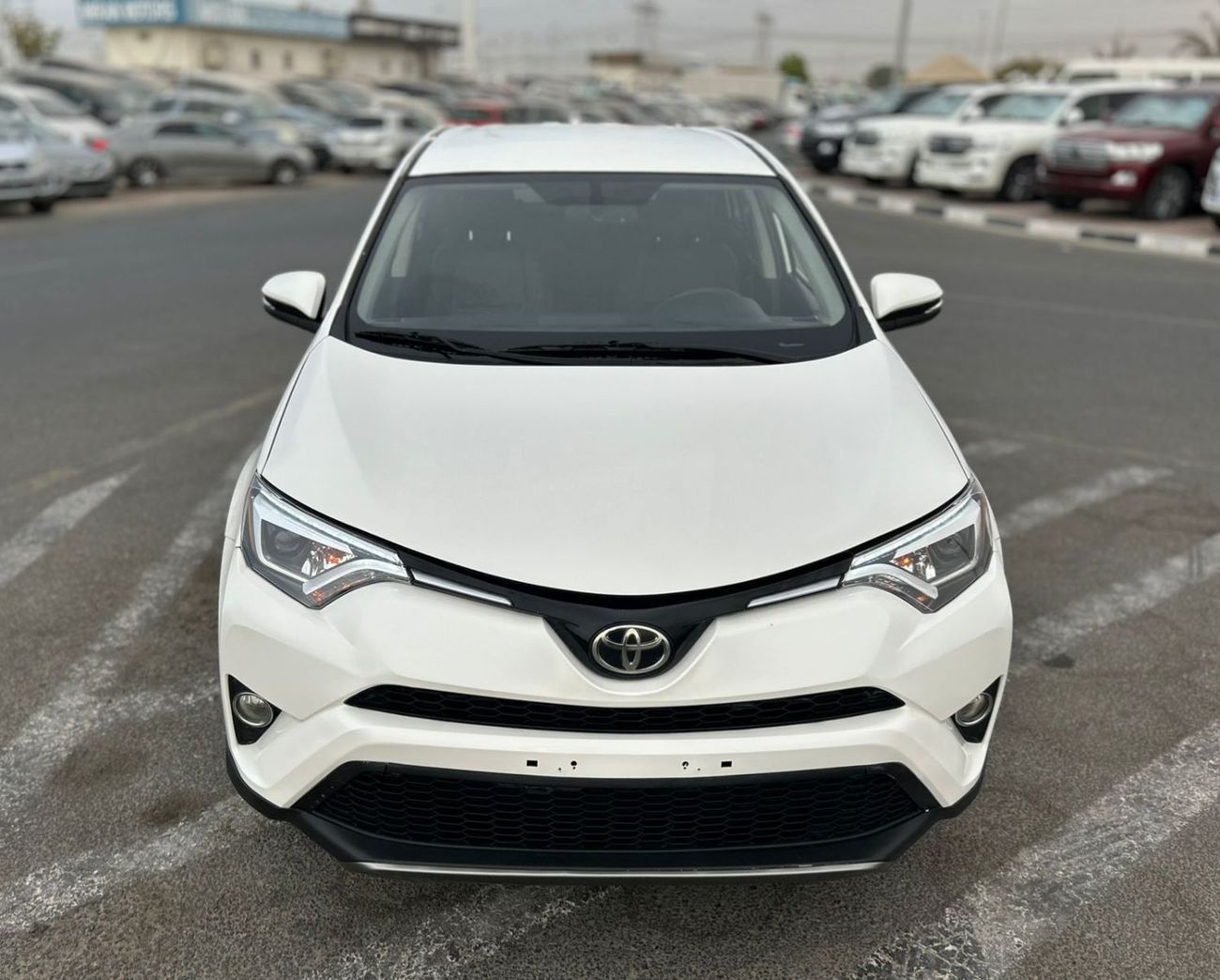 Toyota RAV4 2018 Toyota Rav4 V4 Full Option Push Start - Electrical Seats - Leather Seats - Rear View Cam -  670