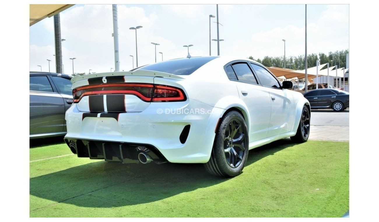 Dodge Charger 5.7L R/T *EID SALE OFFERS*HEMI /V8/5,7L/RT*SRT KIT/*WIDE BODYAED/ORIGINAL AIR BAG/PER MONTH 960 AED
